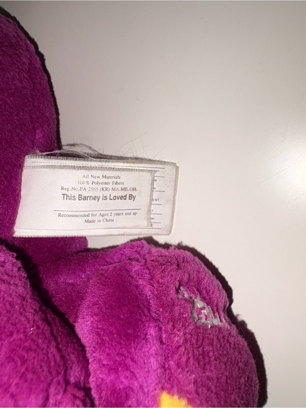 ❌SOLD❌ -Barney The Purple Dinosaur Vintage 1996 Toy with Green Belly and Yellow - Picture 3 of 4